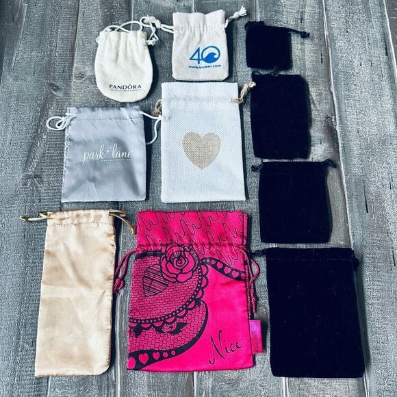 Jewelry Gift Storage Bags Bundle Lot - Picture 1 of 3